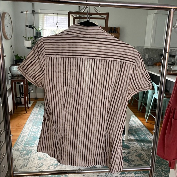 NY & Co button down - Picture 2 of 3